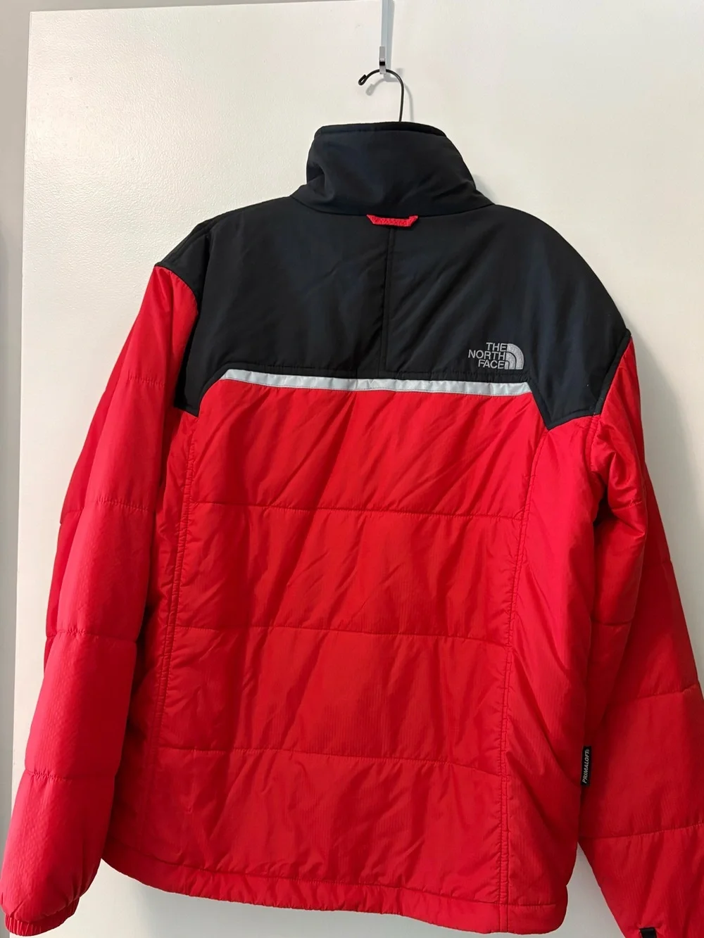 The North Face Men’s Primaloft Red Jacket Size Medium